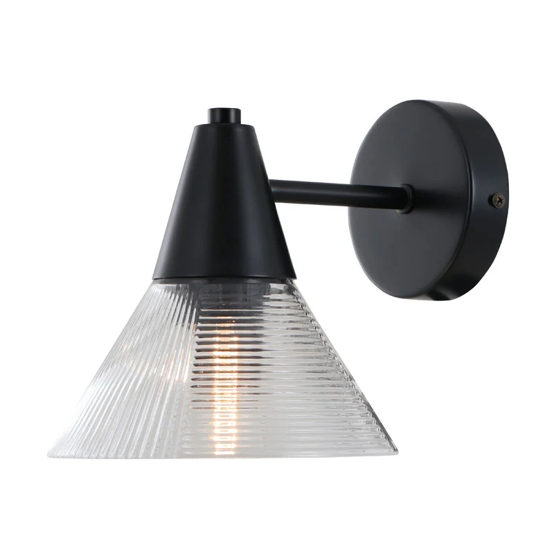 Współczesny, minimalistyczny kinkiet ścienny typu Downlight